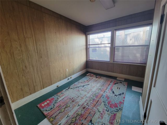 10 S Vann Street, Pryor, OK 74361