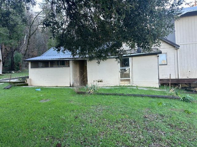 620 Schroeder Ln, Colfax, CA 95713