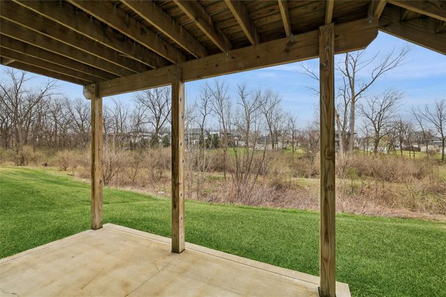 14319 Holcomb Avenue, Urbandale, IA 50323