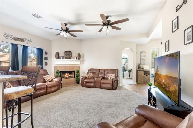 15903 Boatswain Court, Crosby, TX 77532