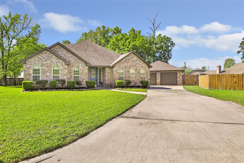 15903 Boatswain Court, Crosby, TX 77532