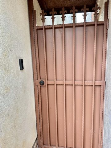 6121 Hamman Street, Houston, TX 77007