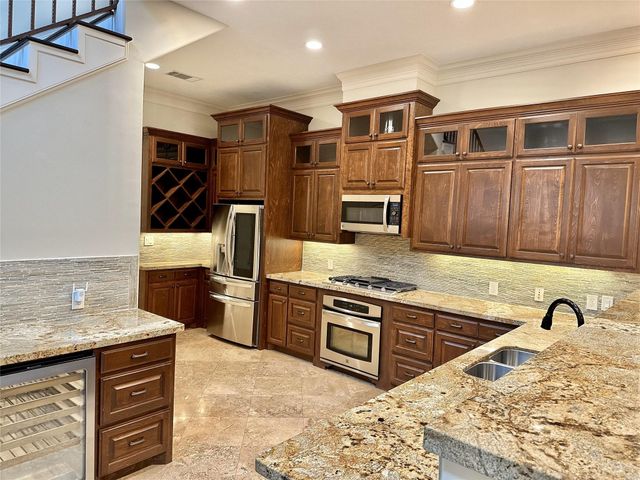 6121 Hamman Street, Houston, TX 77007