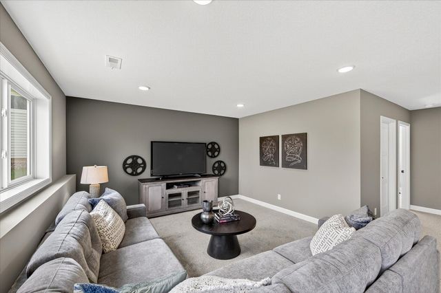 4602 89th Street NE, Monticello, MN 55362