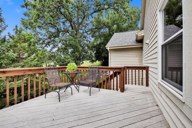 S28W30753 Wild Berry LANE, Waukesha, WI 53188