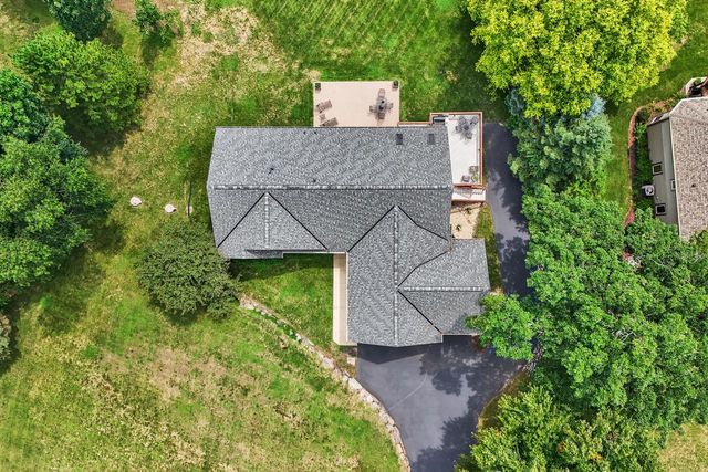 S28W30753 Wild Berry LANE, Waukesha, WI 53188