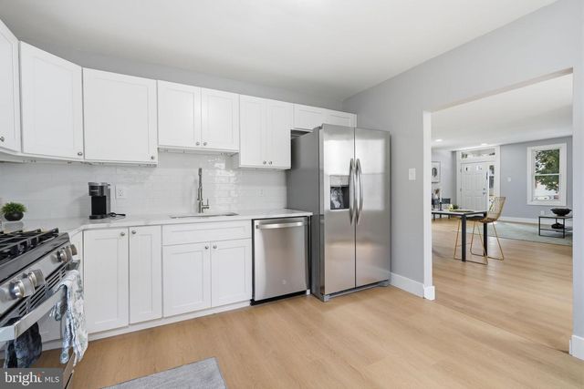109 CHESTNUT AVE, Oaklyn, NJ 08107