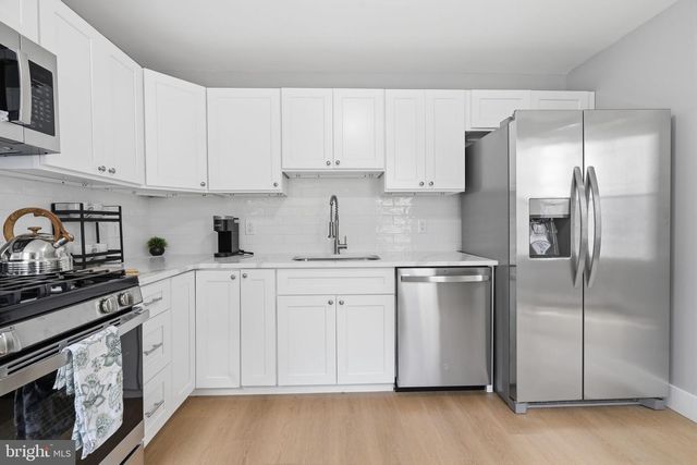 109 CHESTNUT AVE, Oaklyn, NJ 08107