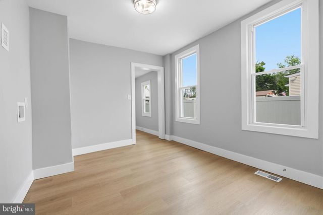 109 CHESTNUT AVE, Oaklyn, NJ 08107