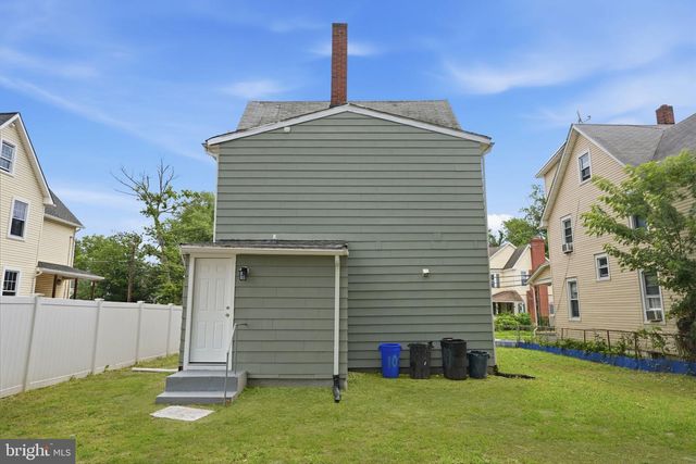 109 CHESTNUT AVE, Oaklyn, NJ 08107