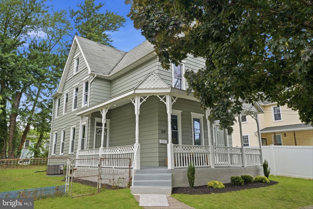 109 CHESTNUT AVE, Oaklyn, NJ 08107