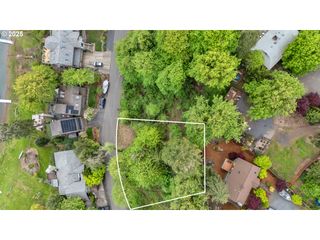 19121 NIXON Ave, West Linn, OR 97068