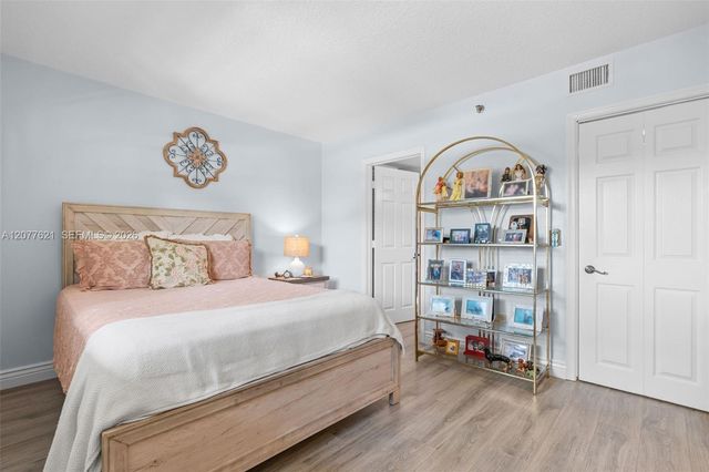 9170 SW 14th Street 4206, Boca Raton, FL 33428