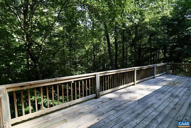 3 SIOUX CT, Palmyra, VA 22963