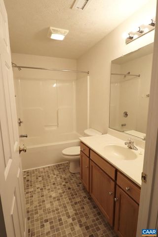 3 SIOUX CT, Palmyra, VA 22963