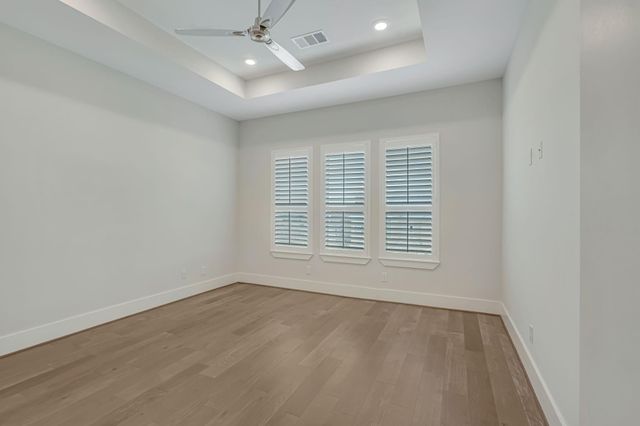 1236 W 21st Street, Houston, TX 77008