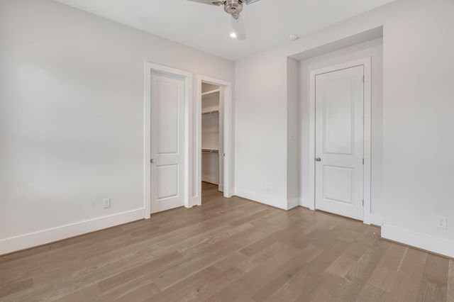 1236 W 21st Street, Houston, TX 77008