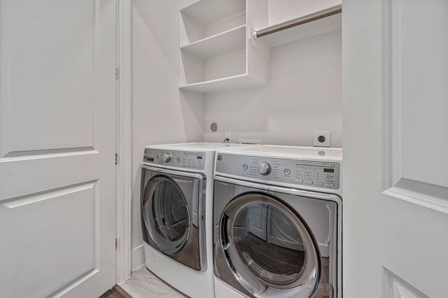 1236 W 21st Street, Houston, TX 77008