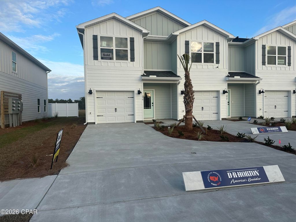 274 Phillips Bluff Avenue, Panama City Beach, FL 32407