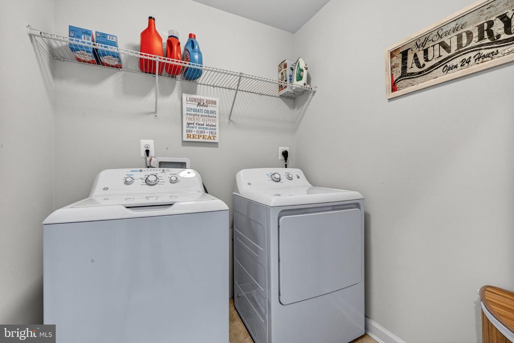 Image 15 of property listing at 7314 TAYLORS HILL LN, Hanover, MD 21076