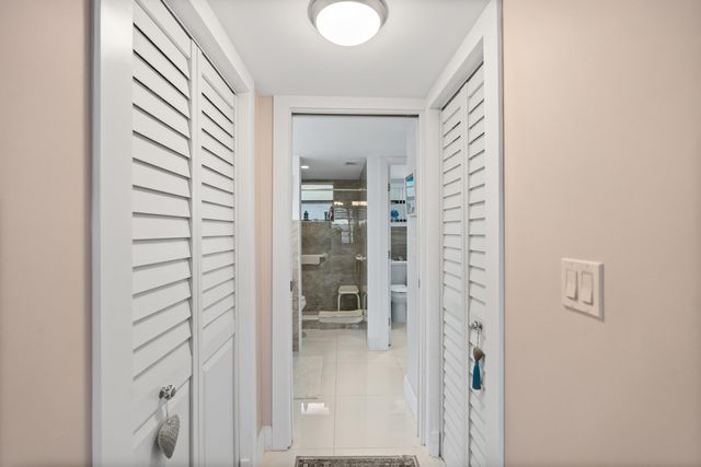 1001 Colony Point Circle, Pembroke Pines, FL 33026