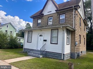 108 W BUCK ST, Paulsboro, NJ 08066