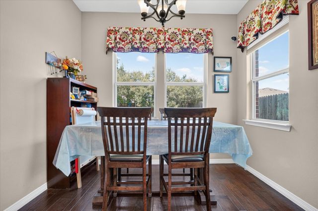 707 Southwind Drive, Arlington, TX 76002