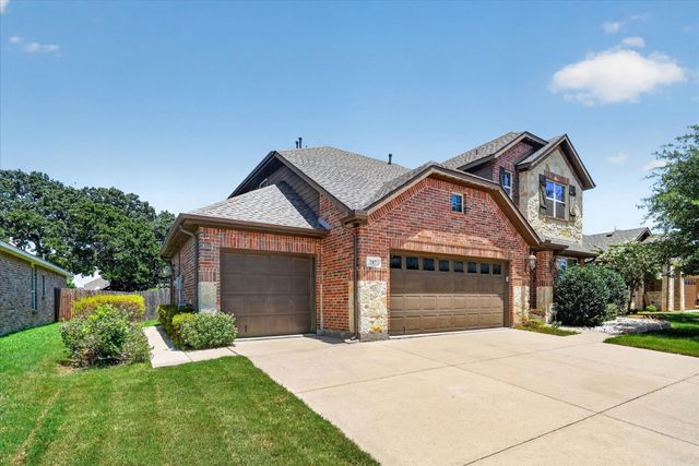 707 Southwind Drive, Arlington, TX 76002