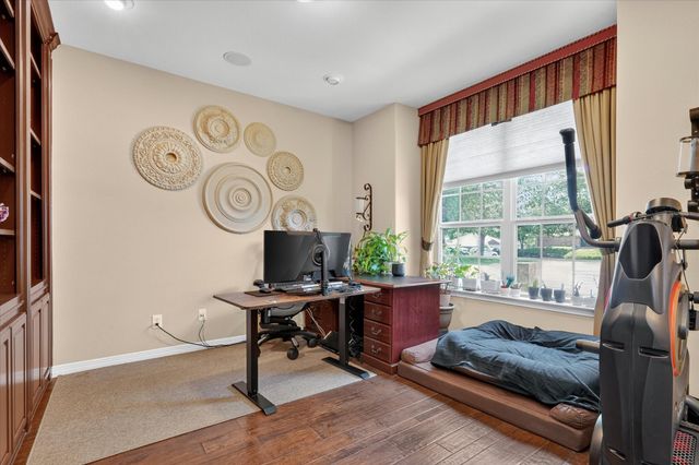 707 Southwind Drive, Arlington, TX 76002