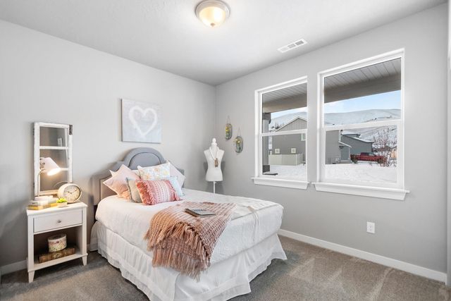 6797 S Walnut St, Spokane, WA 99224