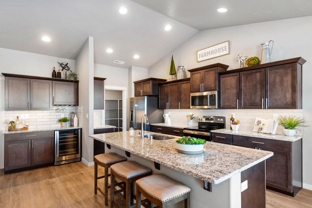 6797 S Walnut St, Spokane, WA 99224