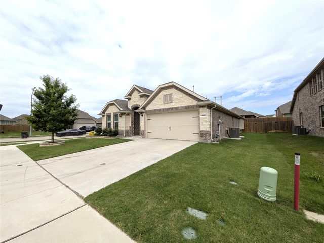 14601 Little Water Drive, Fort Worth, TX 76052
