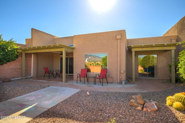 2427 S Orchard View Drive, Green Valley, AZ 85614
