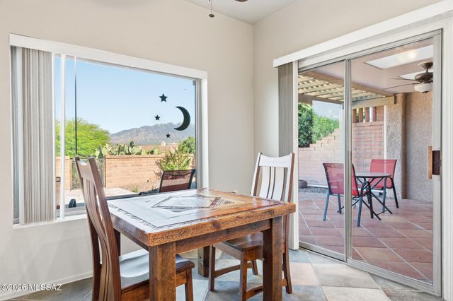 2427 S Orchard View Drive, Green Valley, AZ 85614