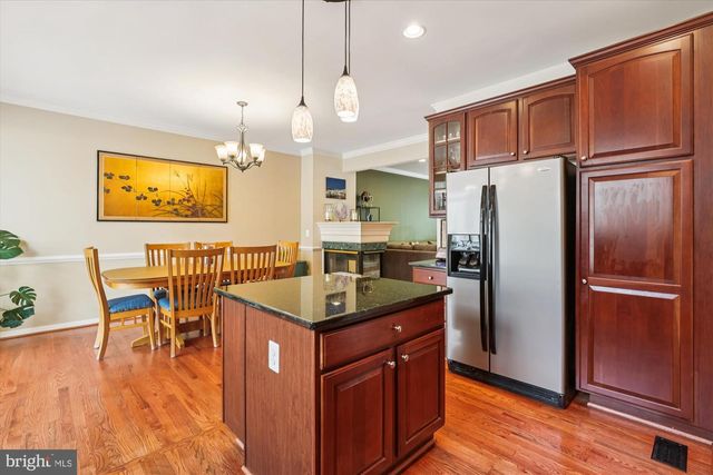 9327 HUNDITH CT, Lorton, VA 22079