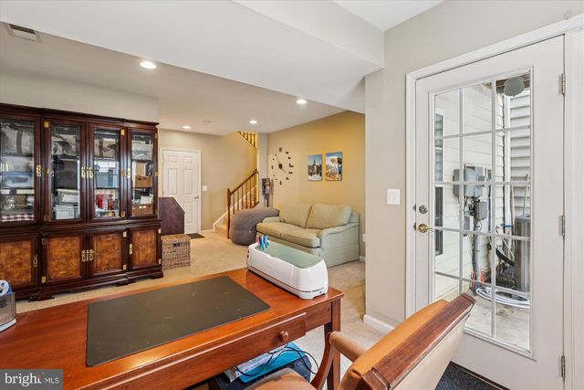 9327 HUNDITH CT, Lorton, VA 22079