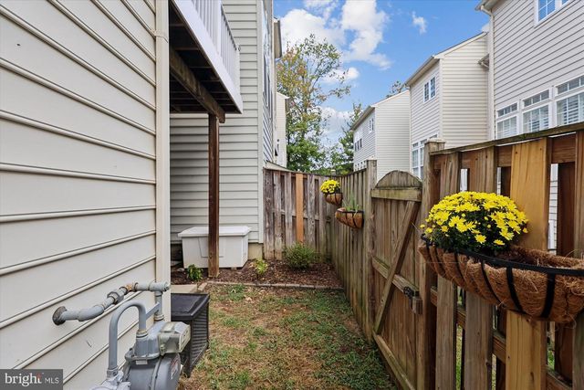 9327 HUNDITH CT, Lorton, VA 22079