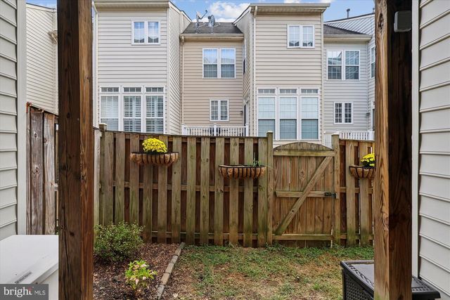 9327 HUNDITH CT, Lorton, VA 22079