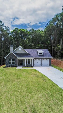 2013 Deer Crossing, Rocky Face, GA 30740