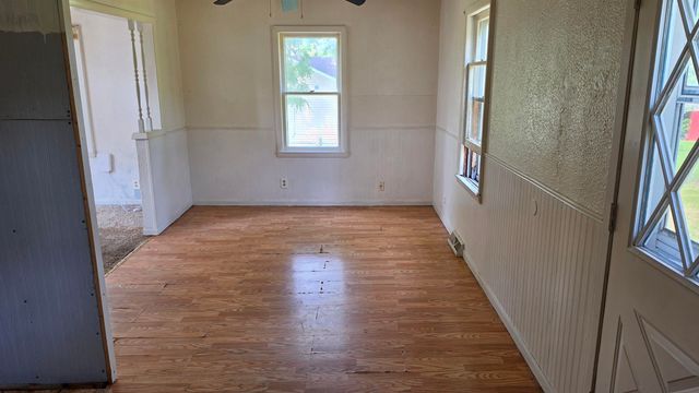 1030 Gilbert, Waterloo, IA 50707