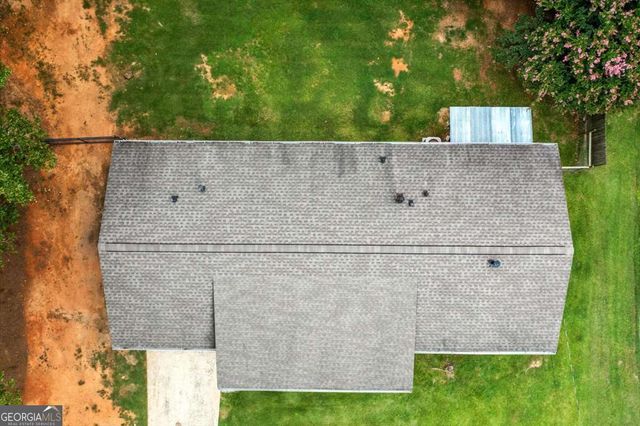 16 Hardin Drive SE, Silver Creek, GA 30173