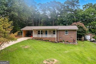16 Hardin Drive SE, Silver Creek, GA 30173