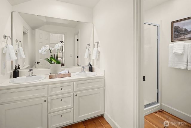 2038 9th Street W, Kirkland, WA 98033