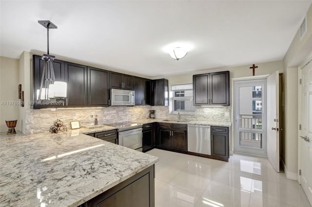 4100 Galt Ocean Drive 307, Fort Lauderdale, FL 33308