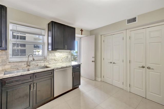 4100 Galt Ocean Drive 307, Fort Lauderdale, FL 33308
