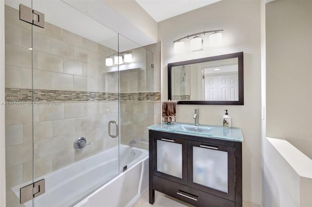 4100 Galt Ocean Drive 307, Fort Lauderdale, FL 33308