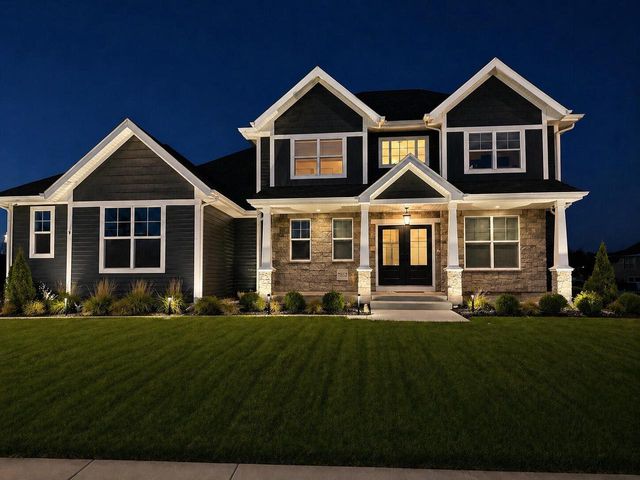 7852 Preserve PARKWAY, Mequon, WI 53097