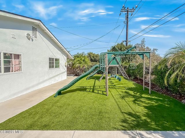 1143 Greenfield Street, Thousand Oaks, CA 91360