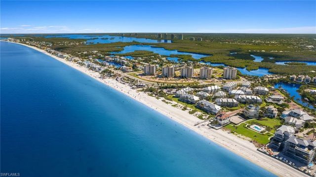 123 Barefoot CIR # 15, Bonita Springs, FL 34134