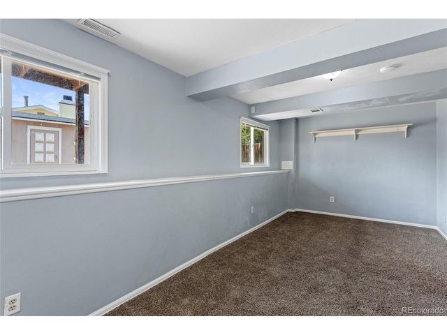 1495 S Biscay Ct, Aurora, CO 80017